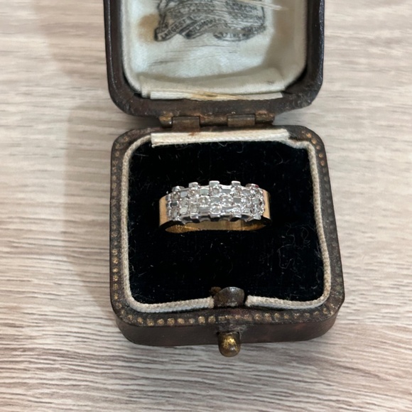 LADIES VINTAGE YELLOW GOLD DIAMOND DRESS RING - Picture 5 of 9